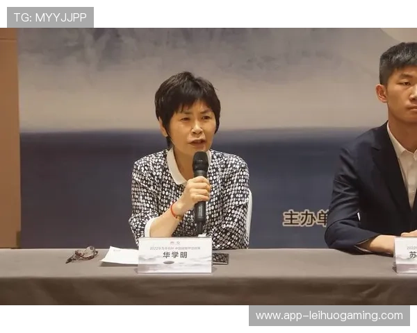 广东男排U18教练杨立群：队员大赛经验不足但努力