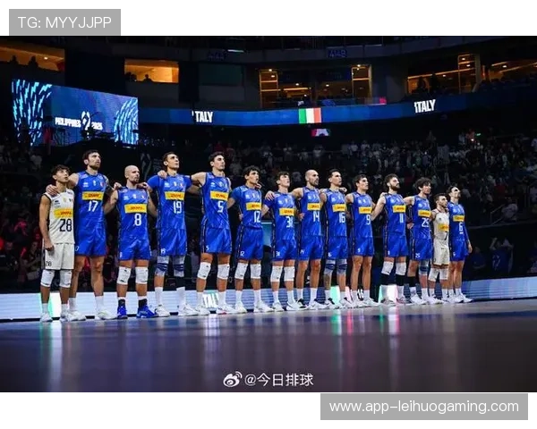 意大利男排3-1击败保加利亚蝉联世锦赛冠军，自由人科列夫失误成转折点