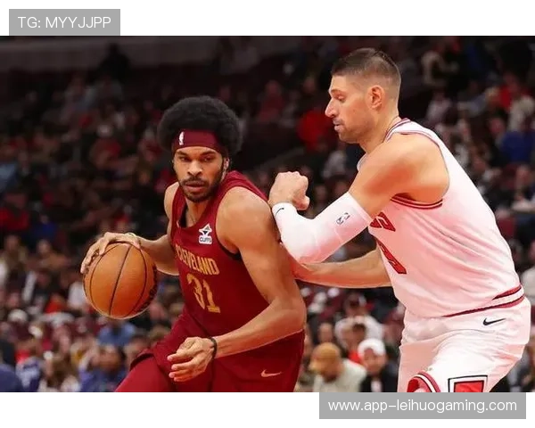 公牛骑士中区内战，武切维奇对位阿伦成焦点