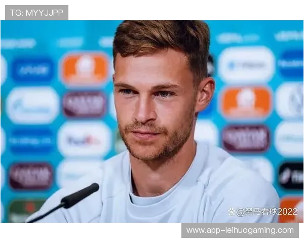 基米希自曝家庭日常，每天六点半送孩子上学后训练